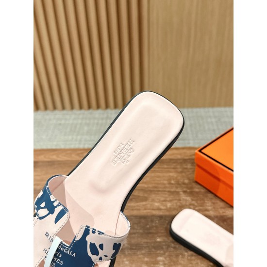 H slippers