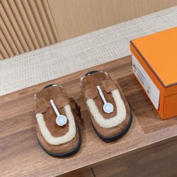 Plush slippers