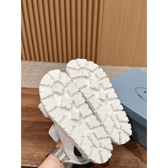 sandal