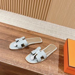 H slippers