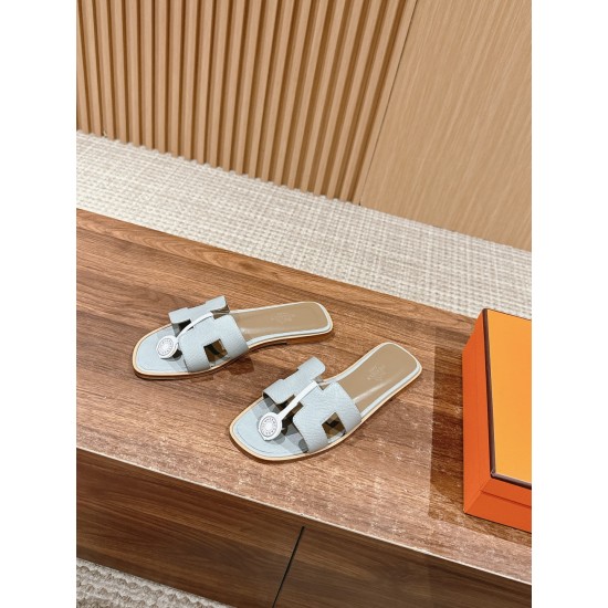 H slippers