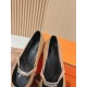 De Xun Shoes