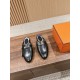 De Xun Shoes