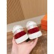 Skateboard shoes