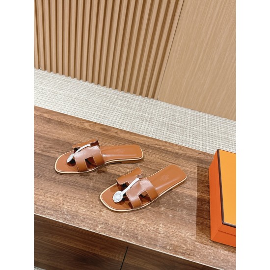 H slippers