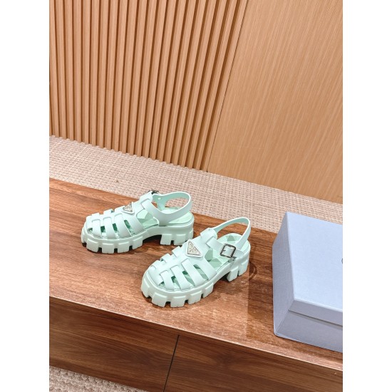 sandal