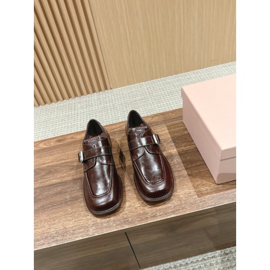 Mary Jane shoes