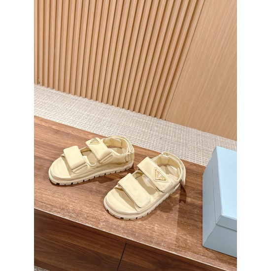 sandal