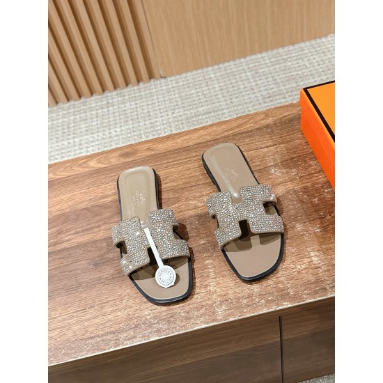 H slippers