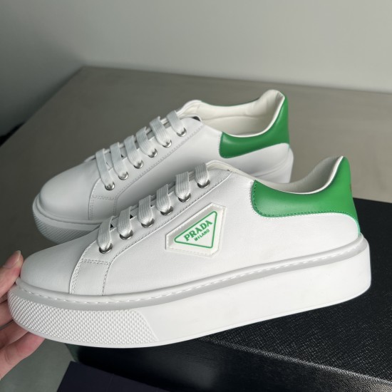sneakers sneakers