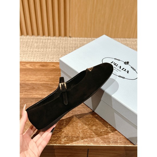 Nude shoes