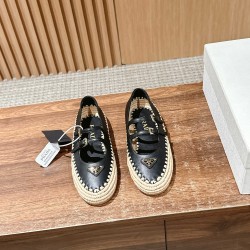 Nude shoes