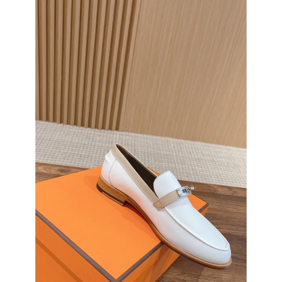 De Xun Shoes