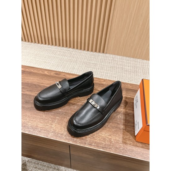 De Xun Shoes