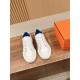 Skateboard shoes