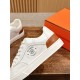 Skateboard shoes