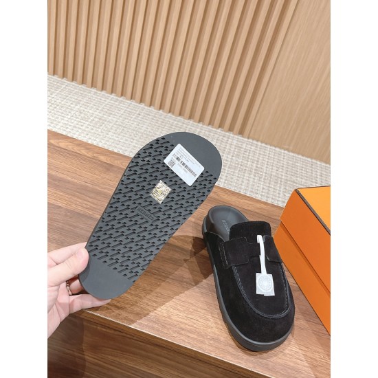 slippers