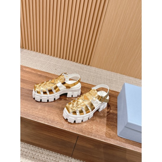 sandal