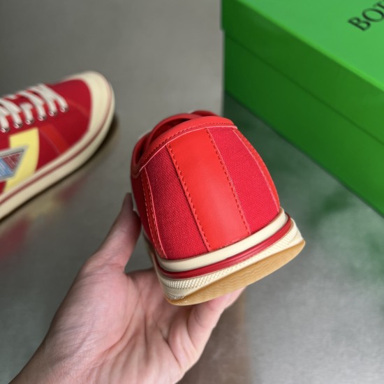 canvas shoe