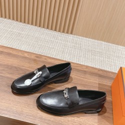 De Xun Shoes