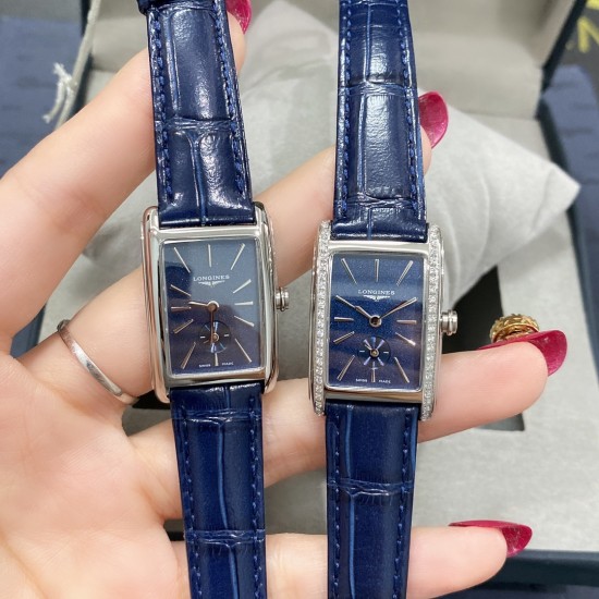 浪琴表黛绰维纳系列石英女士腕表,意式生活邂后现代优雅,精致优雅知性,高端配置,搭配进口石英机芯,拱形双卜蓝宝石玻璃镜面,精钢表壳,进口牛皮表带,表盘尺寸:20.8✖30mm 浪琴表黛绰维纳系列石英女士腕表,意式生活邂后现代优雅,精致优雅知性,高端配置,搭配进口石英机芯,拱形双卜蓝宝石玻璃镜面,精钢表壳,进口牛皮表带,表盘尺寸:20.8✖30mm