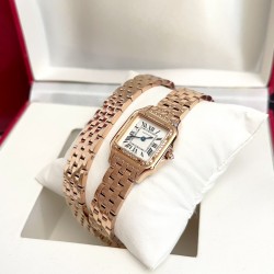 Panthre de Cartier / double chain Width 22mm.Length 30mm. Chain length 44cm卡地亚猎豹系列腕表/双圈表链宽度22mm 长度30mm 链条长度44cm瑞士进口石英机芯，316L精钢表壳表链。蓝晶石表冠，蓝宝石镜面，淬火钢蓝指针，双圈环绕链条，便捷珠宝扣。