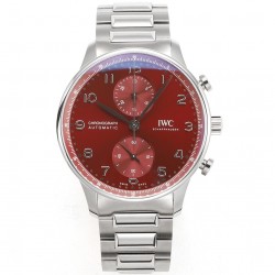V6S新品，IWC万国表为其经典全新葡萄牙系列计时腕表推出首款精钢表链款式。IWC万国表首次为这款经典时计系列腕表配备精钢表链，令IWC万国表葡萄牙系列计时腕表更添几分灵活随性。表链经过抛光与拉丝工艺修饰，精密入微，优美雅致；蝴蝶式折叠表扣赋予其符合人体工学的贴心设计，细腻贴合手腕，佩戴无比舒适。配备精钢表链的全新表款采用精钢表壳，腕表内部搭载IWC万国表自制69355型计时机芯，坚固而精准，采用经典导柱轮设计，透过蓝宝石玻璃表背可纵览机芯风采。高效双向棘爪上链系统提供46小时动力储备。