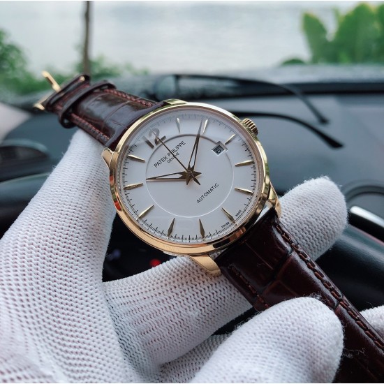 百达翡丽-PATEK PHILIPPE Y5 新品优雅时尚商务风搭载三针双日历设计 尊贵大气~绅士风范,高端矿物质防刮镜面玻璃,配置316L精钢表壳,耐磨316精钢表带/进口小牛皮表带,全自动进口机械机芯 尺寸:40mm11mm 巅峰之作超越平凡 三杰为你精致推荐男士臻品腕表 SJ精致传承真实效果 品质的保证! 百达翡丽-PATEK PHILIPPE Y5 新品优雅时尚商务风搭载三针双日历设计 尊贵大气~绅士风范,高端矿物质防刮镜面玻璃,配置316L精钢表壳,耐磨316精钢表带/进口小牛皮表带,全自动进口机械机芯 尺寸:40mm11mm 巅峰之作超越平凡 三杰为你精致推荐男士臻品腕表 SJ精致传承真实效果 品质的保证!
