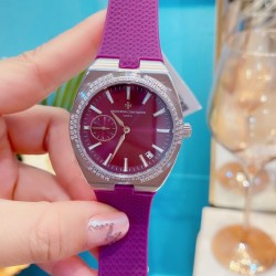 江诗丹顿-VACHERON CONSTANTIN纵横四海系列火热上市，突破传统，时尚优雅的多彩表带，可满足佩戴者在不同场合的需求，多样化的色彩设计演绎大胆而时尚的风格，江诗丹顿在装置时始终将舒适性放在首位，确保腕表完美贴合手腕，纯钢表壳，进口石英机芯，蓝宝石水晶玻璃，舒适胶质表带，采用原装针式表扣佩戴方便！尺寸:36.5mm
