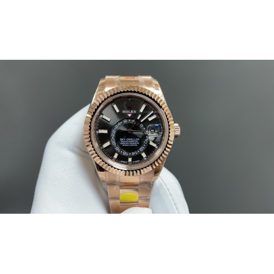今日推荐劳力士 天行者 玫瑰金灰面 42mm 9002机 顶级品质 出货实拍✈️‏‍   ﻿ ﻿