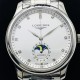 【LG Factory】新力作 浪琴Longines新款「Master Moonphase」月相日历腕表,采用ETA2824-2机芯,功能完美同步,防水深度30米,表耳线条温润流畅。表盘为大三针布局,最特别之处是表圈分钟刻度圈为立体倾斜的设计,提供出色的表盘层次感。6点的月相盘与日历功能融为一体。表盘共有3种款式:银白色麦粒纹搭配衬线体阿拉伯数字时标,黑色麦粒纹搭配罗马数字时标,蓝色日晖纹搭配棍状时标 ,直径40毫米,厚度10毫米,意大利进口小牛皮 原装蝴蝶扣 ⚠️请认准独家品质!LG品质 值得信赖! 【LG Factory】新力作 浪琴Longines新款「Master Moonphase」月相日历腕表,采用ETA2824-2机芯,功能完美同步,防水深度30米,表耳线条温润流畅。表盘为大三针布局,最特别之处是表圈分钟刻度圈为立体倾斜的设计,提供出色的表盘层次感。6点的月相盘与日历功能融为一体。表盘共有3种款式:银白色麦粒纹搭配衬线体阿拉伯数字时标,黑色麦粒纹搭配罗马数字时标,蓝色日晖纹搭配棍状时标 ,直径40毫米,厚度10毫米,意大利进口小牛皮 原装蝴蝶扣 ⚠️请认准独家品质!LG品质 值得信赖!