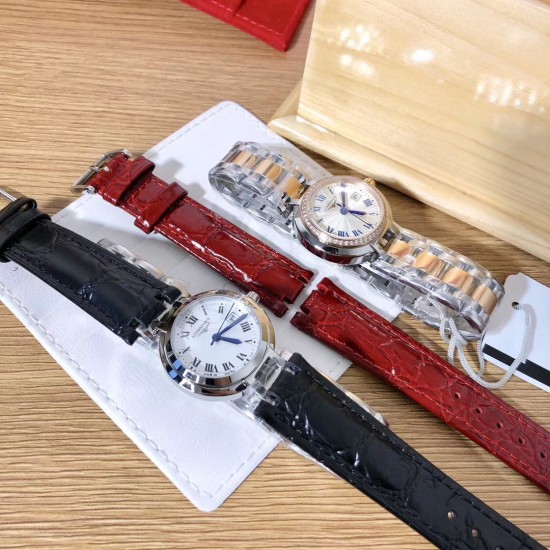 实拍 6月浪琴心月系列特惠促销促销期间下单赠送一条牛皮表带数量有限送完即止浪琴心月系列女士腕表,进口石英机芯,精钢圆形表壳,表径30mm,抗磨损合成双卜蓝宝石玻璃(数据同步正品)A级深海白色珍珠母贝字面,高档八角批花镐石钻丁刻度,精钢表链搭配原装三折式表扣。 实拍 6月浪琴心月系列特惠促销促销期间下单赠送一条牛皮表带数量有限送完即止浪琴心月系列女士腕表,进口石英机芯,精钢圆形表壳,表径30mm,抗磨损合成双卜蓝宝石玻璃(数据同步正品)A级深海白色珍珠母贝字面,高档八角批花镐石钻丁刻度,精钢表链搭配原装三折式表扣。