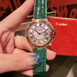 高品质，  Ballon Bleu de Cartier卡地亚蓝气球腕表奢华系列，百搭尺寸36mm，简约又别具品味，搭配进口意大利鳄鱼纹小牛皮制作摒弃了现代盛行的繁复华丽的修饰，以简约重新诠释唯美，打造独家高品质，采用斯华洛水晶钻石制作出表盘 优雅精致高贵气质尽显无漏