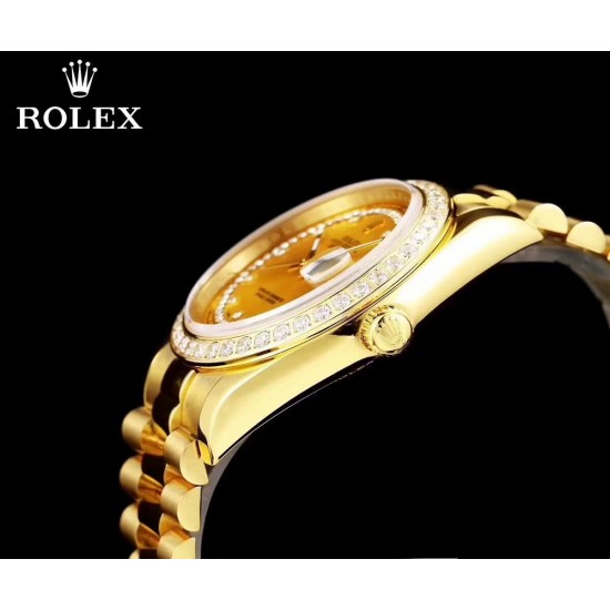 ️️️️ROLEX新款劳力士最新日志款,顶级完美复刻正品1:1一如既往的奢华与荣耀!!!钻石刻度表盘,表径41,该系列一直是显赫人士拥戴之选,也一直作为劳力士高端系列的尊贵典范,手表搭载全自动进口机芯,返修率为零,超强防水30米!欢迎转发钻50 ️️️️ROLEX新款劳力士最新日志款,顶级完美复刻正品1:1一如既往的奢华与荣耀!!!钻石刻度表盘,表径41,该系列一直是显赫人士拥戴之选,也一直作为劳力士高端系列的尊贵典范,手表搭载全自动进口机芯,返修率为零,超强防水30米!欢迎转发钻50