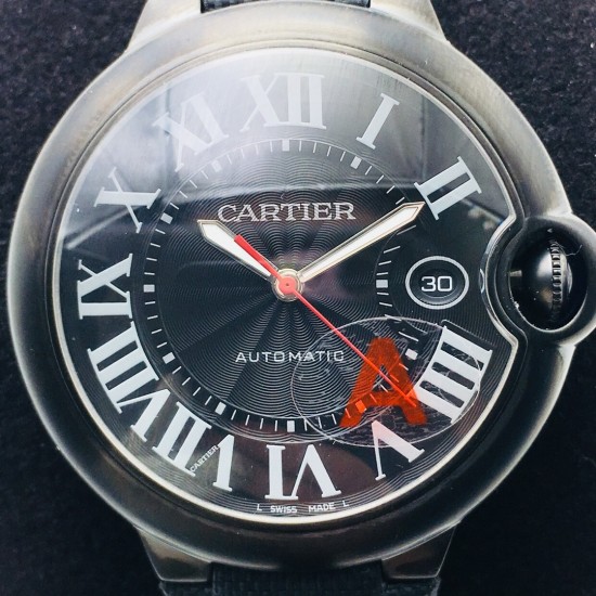 V6 Factory新力作 卡地亚CARTIER与Bamford Watch Department联手合作,打造全新的蓝气球腕表,最神秘的黑骑士,热烈而充满激情,摇滚范十足!直径42毫米!蓝宝玻璃凹凸双卜鱼眼,立体感字面,【V6出品 必属精品】 V6 Factory新力作 卡地亚CARTIER与Bamford Watch Department联手合作,打造全新的蓝气球腕表,最神秘的黑骑士,热烈而充满激情,摇滚范十足!直径42毫米!蓝宝玻璃凹凸双卜鱼眼,立体感字面,【V6出品 必属精品】