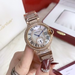 卡地亚-CARTIER新面满钻女士腕表   进口石英机芯  316L精钢表壳  矿物质超强玻璃镜面  直径36mm厚10mm该款腕表备受女性喜爱，在不同的场合映耀着她们各自的独特个性与迷人风华