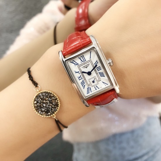 浪琴 黛绰维纳系列 方形 石英女表 精钢材质 牛皮表带 23mm*33mm
