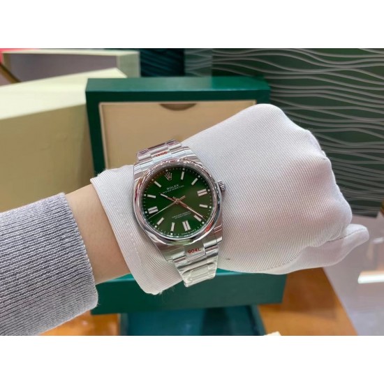 ROLEX 劳力士 绿色恒动～