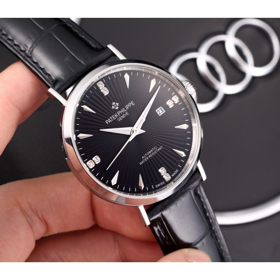 实物拍摄品牌：百达翡丽-PATEK PHILPPE 类型：[酷]男士腕表表壳：316精钢（做工优质）表带：进口小牛皮/316精钢(两种可选)机芯：进口8215全自动机械机芯(走时稳定)材料：高级强化镀膜镜面尺寸：直径40mm 厚度12.5mm