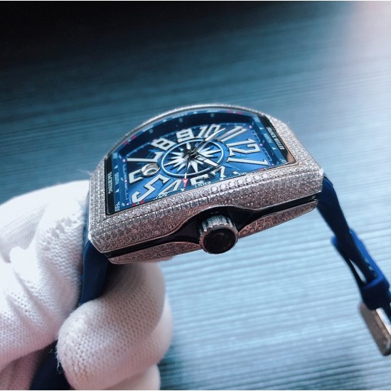 法兰克 穆勒 Franck Muller F12 运动时尚满钻高贵 尺寸54*42*15mm 全自动机械机芯 蓝光镀膜玻璃 牛皮表带底部橡胶 原装针扣 糅合运动设计风格 中间完美弧线夹层设计 尽显绅士品味 三杰推荐男士机械腕表 SJ为你精心制作超真实实物图拍摄 法兰克 穆勒 Franck Muller F12 运动时尚满钻高贵 尺寸54*42*15mm 全自动机械机芯 蓝光镀膜玻璃 牛皮表带底部橡胶 原装针扣 糅合运动设计风格 中间完美弧线夹层设计 尽显绅士品味 三杰推荐男士机械腕表 SJ为你精心制作超真实实物图拍摄