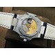 【PFF Factory2021牛年力作】V2升级版 【市场最高品质版本】百达.翡丽Patekphilippe运动系列(鹦鹉螺)5724(霸道总裁)升级版!1⃣️所有功能同正品(10字位动能显示,7字位日历和月相 4字位小秒针),和原装一样的带水平压纹图案,带荧光刻度 !2⃣️直径40毫米,904L精钢镀金,蓝宝石玻璃镜面。3⃣️5722和5724款的外钻为施华洛世奇钻,通透闪亮,气质非凡。在目前技术范畴内尽可能接近原装,此款腕表可以让您驾驭所有场合!PFF匠心之作 欢迎您的品鉴! 【PFF Factory2021牛年力作】V2升级版 【市场最高品质版本】百达.翡丽Patekphilippe运动系列(鹦鹉螺)5724(霸道总裁)升级版!1⃣️所有功能同正品(10字位动能显示,7字位日历和月相 4字位小秒针),和原装一样的带水平压纹图案,带荧光刻度 !2⃣️直径40毫米,904L精钢镀金,蓝宝石玻璃镜面。3⃣️5722和5724款的外钻为施华洛世奇钻,通透闪亮,气质非凡。在目前技术范畴内尽可能接近原装,此款腕表可以让您驾驭所有场合!PFF匠心之作 欢迎您的品鉴!