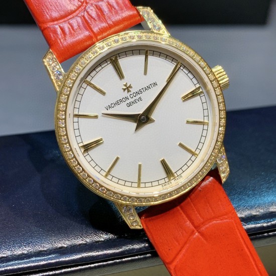 实拍2020年江诗丹顿传袭超薄系列-Vacheron Constantin 专为女神打造的,奢华时尚,采用进口316钢表壳,搭配原装进口9015机芯(0返修),天然蓝宝石玻璃镜面,直径33mm,超薄工艺7.8mm,超强防水30米,竹节纹进口小牛皮表带,一表一码。 实拍2020年江诗丹顿传袭超薄系列-Vacheron Constantin 专为女神打造的,奢华时尚,采用进口316钢表壳,搭配原装进口9015机芯(0返修),天然蓝宝石玻璃镜面,直径33mm,超薄工艺7.8mm,超强防水30米,竹节纹进口小牛皮表带,一表一码。