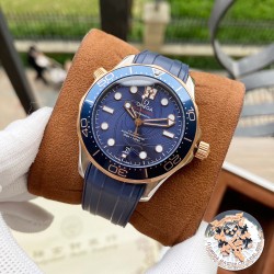OMEGA 欧米茄 海马系列300米潜水腕表】詹姆斯邦德 表壳左侧同原装“007”专属金属片⚠️底盖玻璃专属印花⚠️内置全自动机械8800机芯.尺寸42mm！