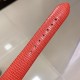 实拍 AW厂 Blancpain-宝珀女装系列复杂功能腕表共镶有152颗美钻。其中的108颗钻石镶嵌于36.8毫米的红金表壳之上。钻石紧密交织为两圈,错落有致,与品牌的标志性双层表圈设计相互呼应。表冠上亦镶有精致美钻,尽现腕表的华美雅致。 实拍 AW厂 Blancpain-宝珀女装系列复杂功能腕表共镶有152颗美钻。其中的108颗钻石镶嵌于36.8毫米的红金表壳之上。钻石紧密交织为两圈,错落有致,与品牌的标志性双层表圈设计相互呼应。表冠上亦镶有精致美钻,尽现腕表的华美雅致。
