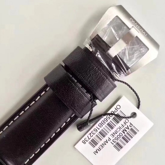 顶级 沛纳海 PAM531  GMT 两地时一款专门为旅行者 商务人士量身定做的腕表。机芯与正品一致，摆轮位与正品一致在7点位，GMT异地调时，蓝宝石玻璃，清晰简单明了的数字读数！