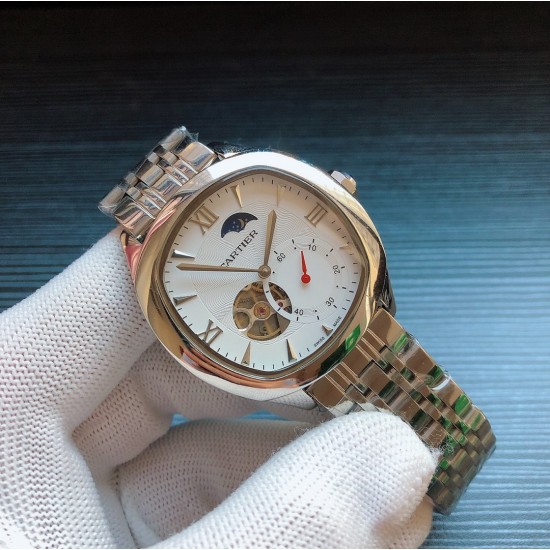 卡地亚-CARTIER D6 新品帅气多功能设计搭载两针半 尊贵大气~绅士风范,高端矿物质防刮镜面玻璃, 配置316L精钢表壳,耐磨316精钢表带/进口小牛皮表带,全自动进口机械机芯 尺寸:42mm12mm 三杰精致推荐男士机械腕表 SJ为你精心打造超真实实物图拍摄 卡地亚-CARTIER D6 新品帅气多功能设计搭载两针半 尊贵大气~绅士风范,高端矿物质防刮镜面玻璃, 配置316L精钢表壳,耐磨316精钢表带/进口小牛皮表带,全自动进口机械机芯 尺寸:42mm12mm 三杰精致推荐男士机械腕表 SJ为你精心打造超真实实物图拍摄