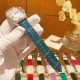 呼声最高 法兰克穆勒 酒桶型女士石英腕表 CINTREE CURVEX系列 316L 精钢表壳,尺寸4331毫米。CNC加工抛光表壳,精雕成形,底盖拉丝细腻,字体雕刻清晰。 拱形玻璃镜面 搭配制作过程相当繁琐的顶级珍珠光贝母拱形表盘,色泽均匀 真丁立体精钢镀铑阿拉伯数字时标。 好的珍珠贝母表盘色彩可因光源,观察角度的不同而显出不同的亮丽光泽,璀璨夺目,绝不是其他劣质贝母盘面可媲美的机芯采用进口石英机芯 高等级水钻镶嵌,不惜成本制作,匠心打造,工艺完美。 搭配美洲鳄鱼皮,做到尽显唯美 高雅! 呼声最高 法兰克穆勒 酒桶型女士石英腕表 CINTREE CURVEX系列 316L 精钢表壳,尺寸4331毫米。CNC加工抛光表壳,精雕成形,底盖拉丝细腻,字体雕刻清晰。 拱形玻璃镜面 搭配制作过程相当繁琐的顶级珍珠光贝母拱形表盘,色泽均匀 真丁立体精钢镀铑阿拉伯数字时标。 好的珍珠贝母表盘色彩可因光源,观察角度的不同而显出不同的亮丽光泽,璀璨夺目,绝不是其他劣质贝母盘面可媲美的机芯采用进口石英机芯 高等级水钻镶嵌,不惜成本制作,匠心打造,工艺完美。 搭配美洲鳄鱼皮,做到尽显唯美 高雅!