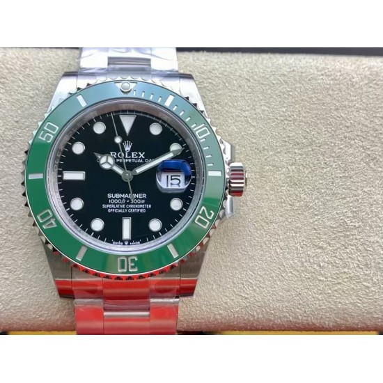 新款 ROLEX 劳力士 水鬼 41mm全新壳型正品开模(不是拿40mm壳改的),搭载全新3235机芯。新款黑水鬼 新款绿水鬼41mm! 新款 ROLEX 劳力士 水鬼 41mm全新壳型正品开模(不是拿40mm壳改的),搭载全新3235机芯。新款黑水鬼 新款绿水鬼41mm!