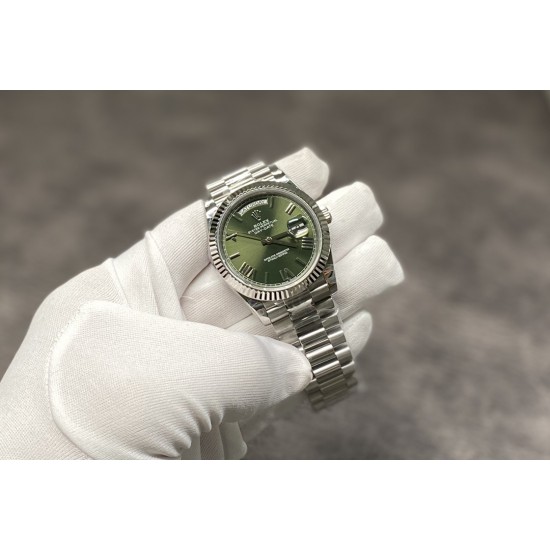 GM厂 劳力士恒日志41mm！别一样的骚气！绿绸缎面！搭载客户订制的瑞士进口ETA2836-2机芯 ！出货实拍