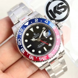 顶级做工KS出品：GMT、劳力士 黑绿水鬼 不断提高复刻效果，ROLEX劳力士 SUB水鬼 ！精钢不断改进的钻研精神，特别是五大神器的业界认可，目前销量一直成上升趋势！【尺寸】直径40mm【表镜】抗刮损蓝水晶玻璃，防反光凸透式放大日历窗【表壳】上链表冠，旋入式三扣锁三重防水系统【机芯】稳定复刻2836、36改3135自动机械机芯、【表带】蚝式三节表链【表扣】40x13mm，2836自动机械机芯，蓝宝石镜面，超强夜光，折叠扣，防水大于100米